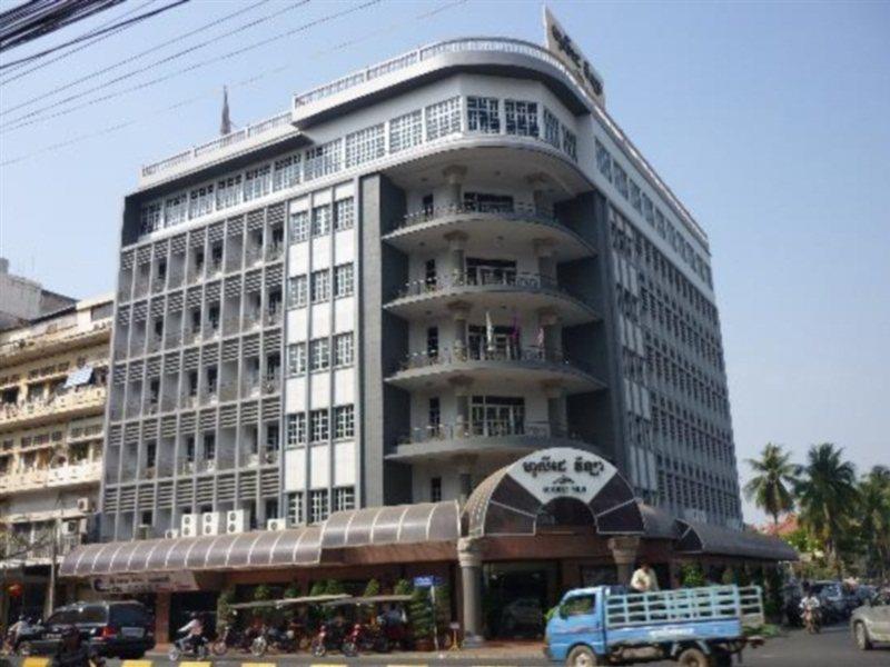 Holiday Villa Hotel City Centre Phnom Penh Exteriör bild