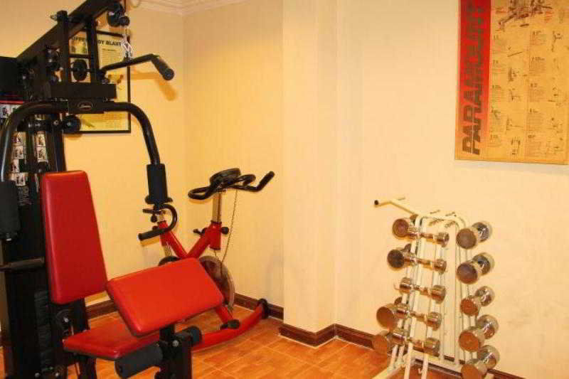 Holiday Villa Hotel City Centre Phnom Penh Exteriör bild